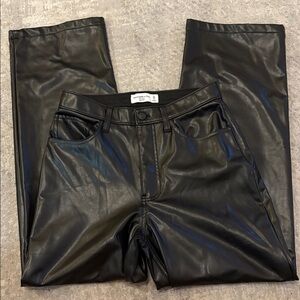 Abercrombie & Fitch Vegan Leather Pants Size 26 Short